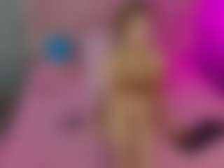 Akilla-Queen's Live Sex Cam Show