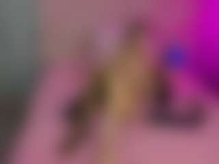 Akilla-Queen's Live Sex Cam Show