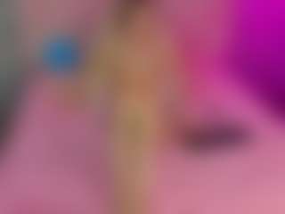 Akilla-Queen's Live Sex Cam Show