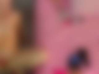 Akilla-Queen's Live Sex Cam Show
