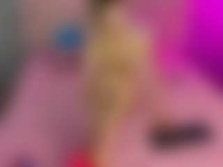 Akilla-Queen's Live Sex Cam Show