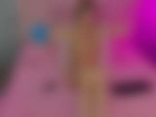 Akilla-Queen's Live Sex Cam Show