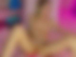 Akilla-Queen's Live Sex Cam Show