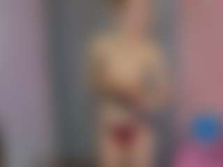 Akilla-Queen's Live Sex Cam Show