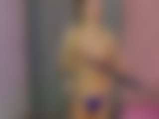Akilla-Queen's Live Sex Cam Show