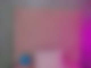 Akilla-Queen's Live Sex Cam Show