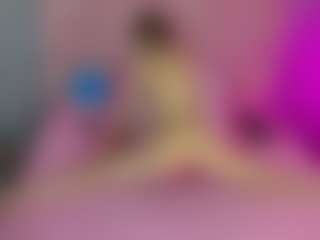 Akilla-Queen's Live Sex Cam Show