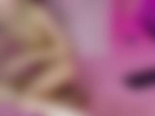 Akilla-Queen's Live Sex Cam Show