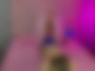 Akilla-Queen's Live Sex Cam Show