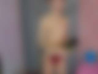 Akilla-Queen's Live Sex Cam Show