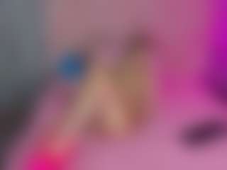 Akilla-Queen's Live Sex Cam Show