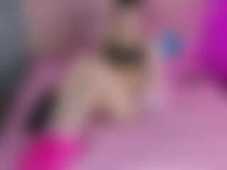 Akilla-Queen's Live Sex Cam Show