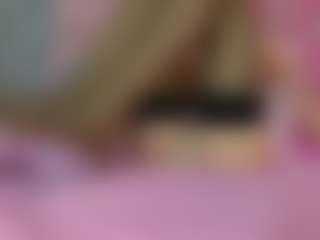 Akilla-Queen's Live Sex Cam Show