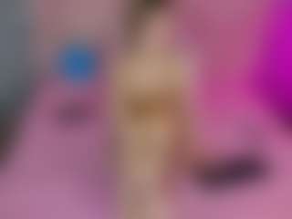 Akilla-Queen's Live Sex Cam Show