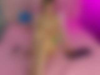 Akilla-Queen's Live Sex Cam Show