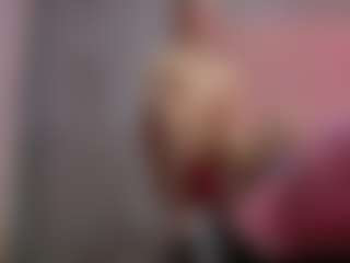 Akilla-Queen's Live Sex Cam Show