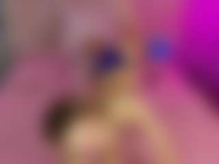 Akilla-Queen's Live Sex Cam Show