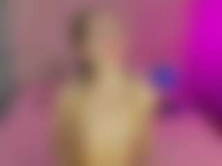 Akilla-Queen's Live Sex Cam Show