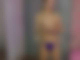 Akilla-Queen's Live Sex Cam Show