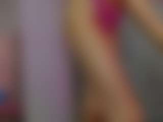 Akilla-Queen's Live Sex Cam Show