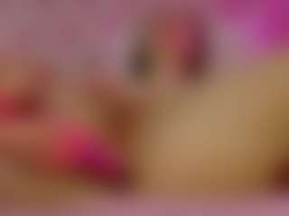 Akilla-Queen's Live Sex Cam Show