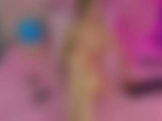 Akilla-Queen's Live Sex Cam Show