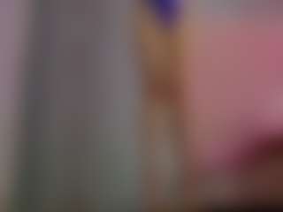 Akilla-Queen's Live Sex Cam Show