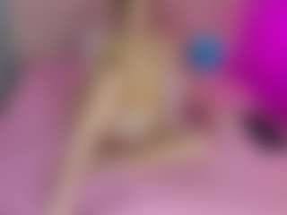Akilla-Queen's Live Sex Cam Show