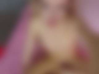 Akilla-Queen's Live Sex Cam Show