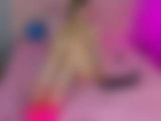 Akilla-Queen's Live Sex Cam Show