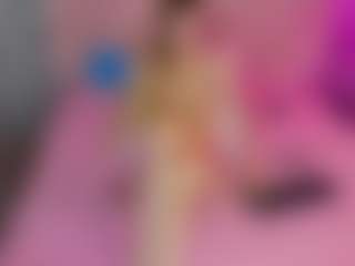 Live cam show with Akilla-Queen - College on SinfulBabes