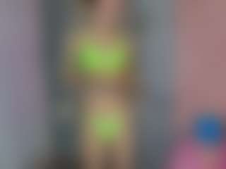 Live cam show with Akilla-Queen - Fuck on xxxlivecams.org