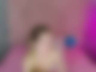Live cam show with Akilla-Queen - Blonde Hair on fuck-show.com