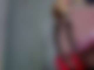 Live cam show with Akilla-Queen - Blonde Hair on Camsoda