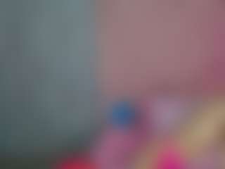 Live cam show with Akilla-Queen - Blonde Hair College on xblisslive.com