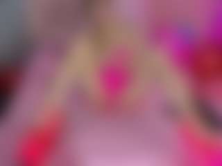 Spettacolo in cam dal vivo con Akilla-Queen - Young Adult su Camsoda