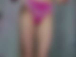 Akilla-Queen's Live Sex Cam Show