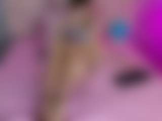 Akilla-Queen's Live Sex Cam Show