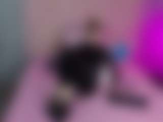 Live cam show with Akilla-Queen - Cosplay Granny on camwithhim.com