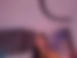 Spettacolo in cam dal vivo con dione-ht - Bikini su Camsoda