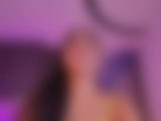 Live cam show with dione-ht - Living Room on Streamer API
