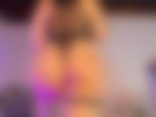 KiimLee's Live Sex Cam Show