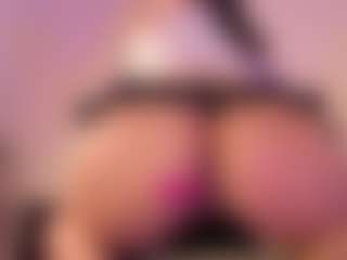 KiimLee's Live Sex Cam Show