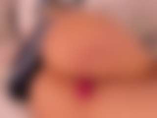 Live cam show with KiimLee - Ebony Toys on fapnchat | colombia