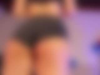 KiimLee's Live Sex Cam Show