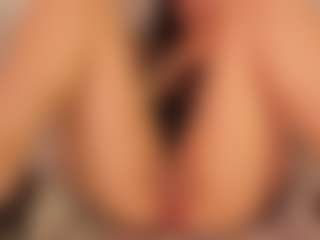 KiimLee's Live Sex Cam Show