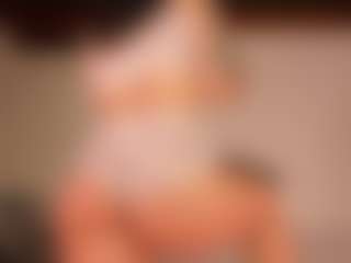 Live cam show with KiimLee - Creampie on Camsoda
