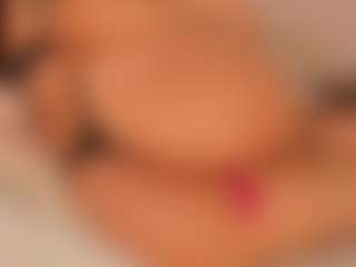 Live cam show with KiimLee - Ebony on Camsoda | colombia