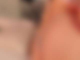 Live cam show with KiimLee - Toes on Cam Slut