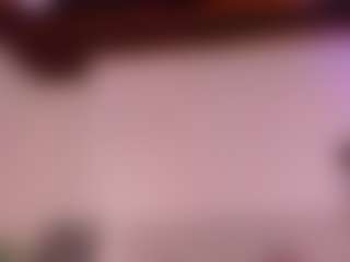 Live cam show with KiimLee - Toes on Camsoda
